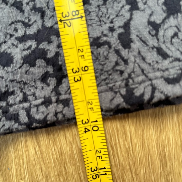 LC half sleeved dress - Picture 4 of 6